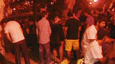 La policía municipal ha puesto 783 multas por el botellón en una semana