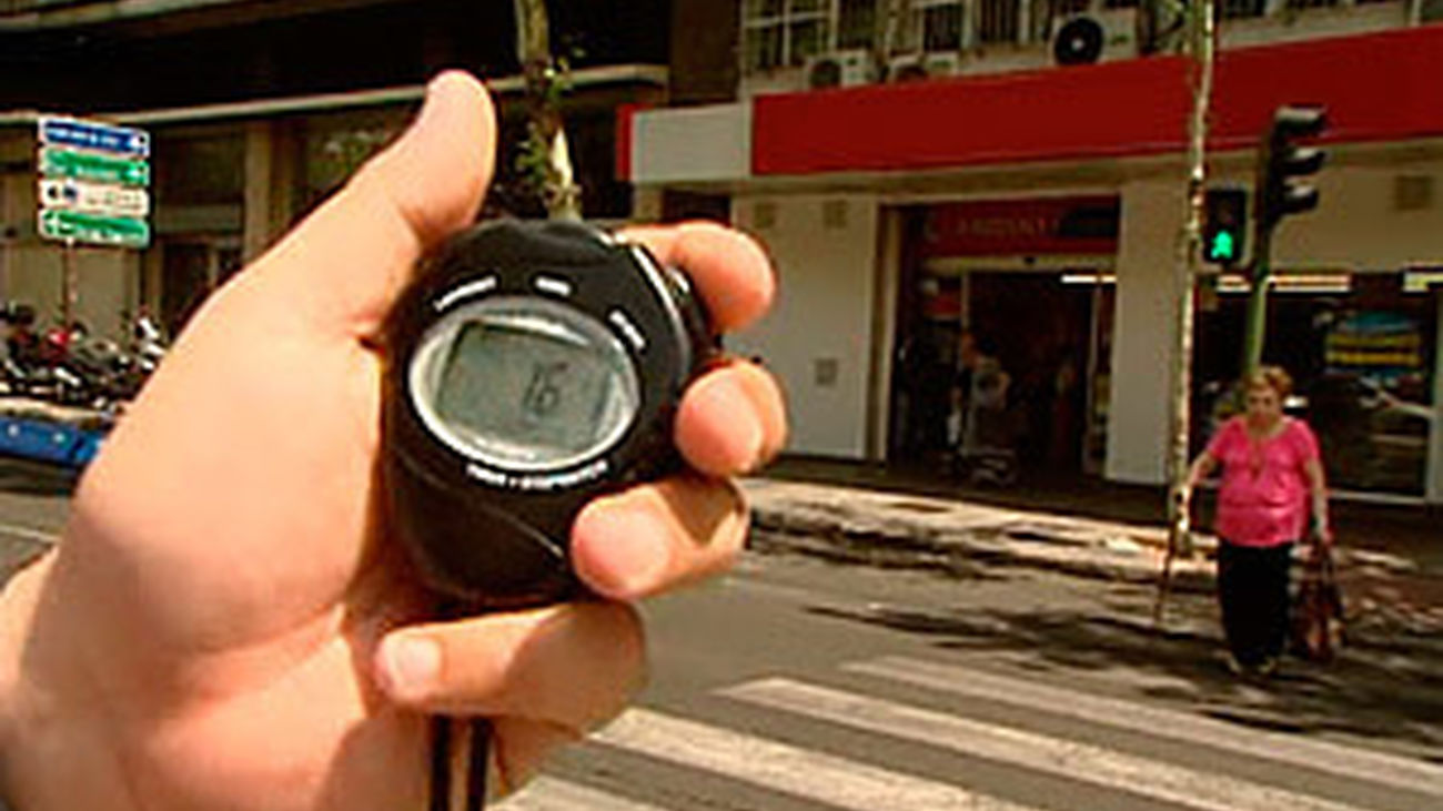 ¿Son demasiado cortos los semáforos madrileños?