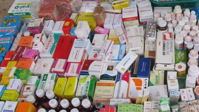 Más de 200.000 mayores de 74 años polimedicados reciben seguimiento de la Comunidad