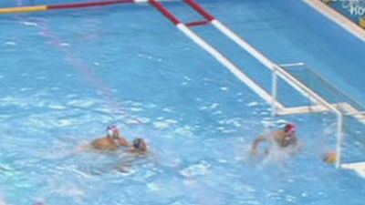 8-7. España de waterpolo pierde pero recurre un gol fantasma que no vio el árbitro