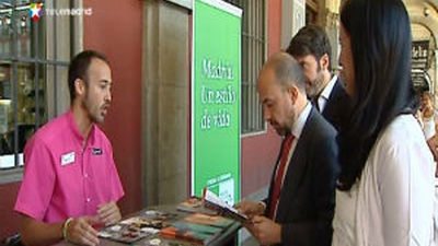 La capital ofrece cuatro nuevas rutas guiadas para descubrir Madrid en verano