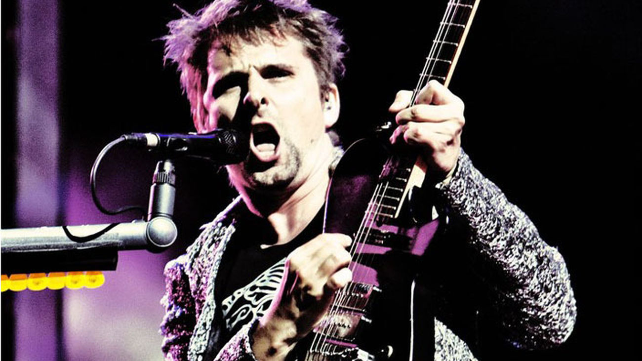 Muse retrasa a octubre el lanzamiento de su disco "The 2nd Law"