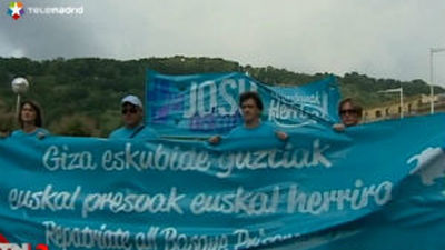 Miles de personas exigen en San Sebastián la liberación de Uribetxebarria