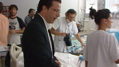 Madrid atenderá a indocumentados en Urgencias, a embarazadas y a los niños