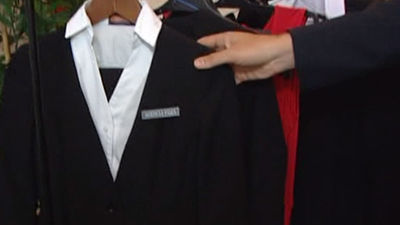 El Corte Inglés uniforma a sus 18.500 vendedores varones