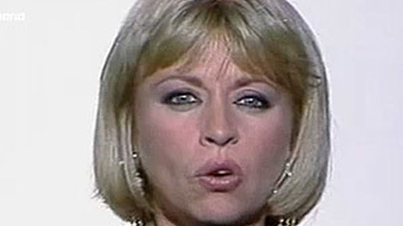 Rosa López homenajea a Mari Trini