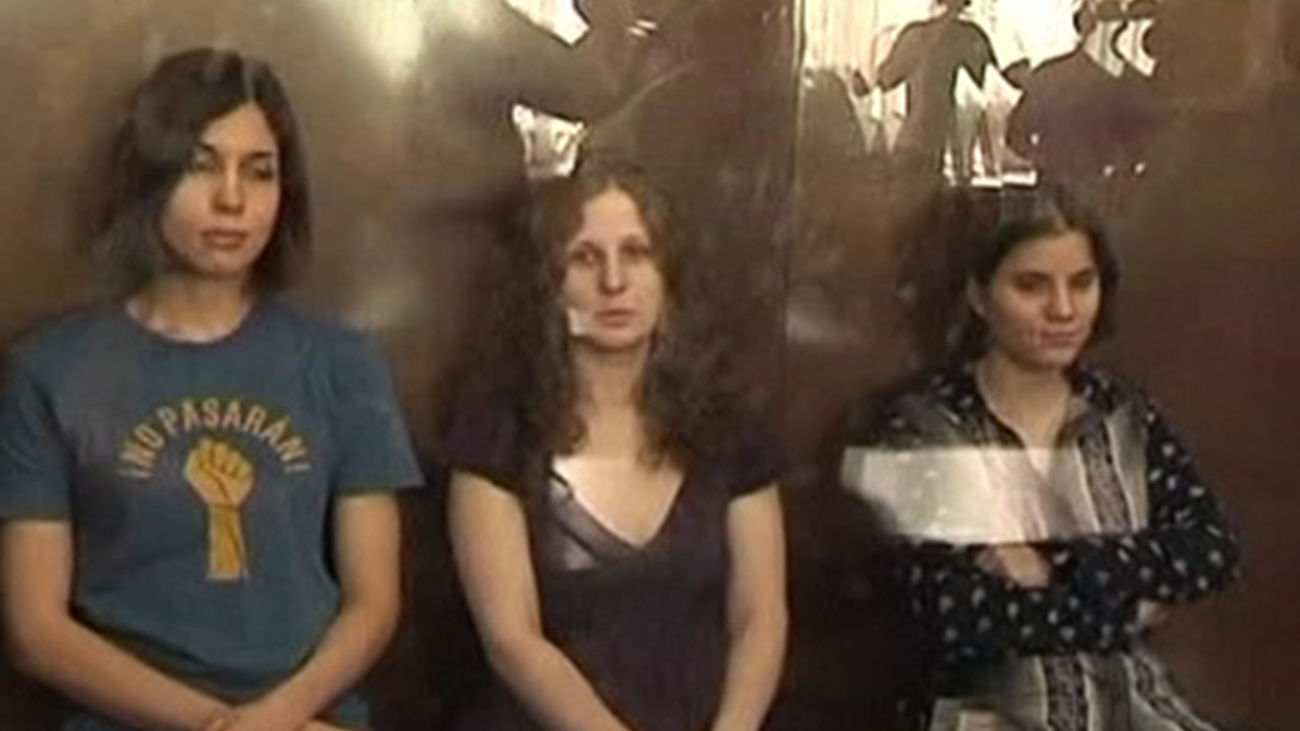 Las Pussy Riot declaradas culpables de gamberrismo por odio religioso