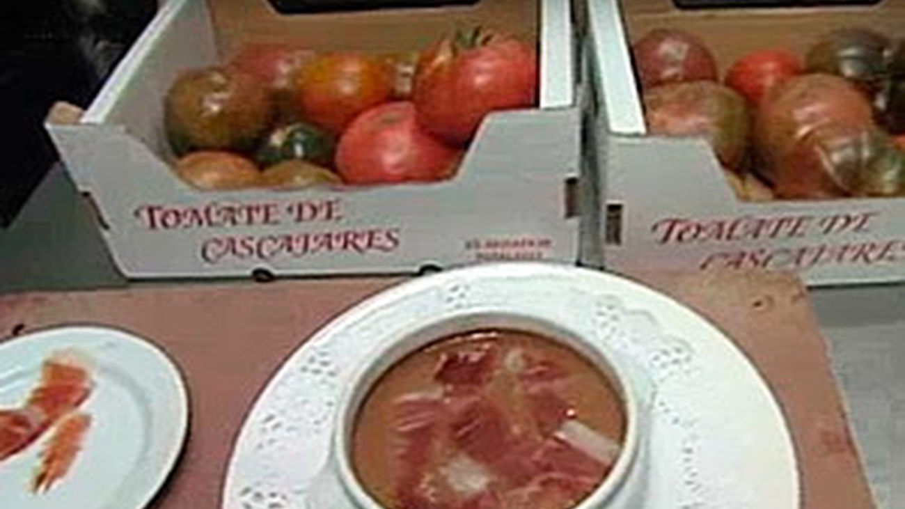 Salmorejo con tomates de secano