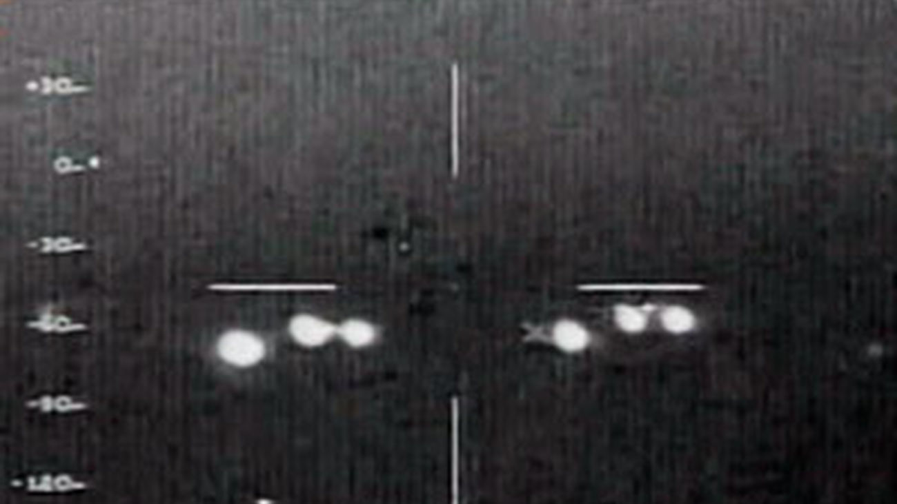 Un libro repasa el fenómeno Ovni