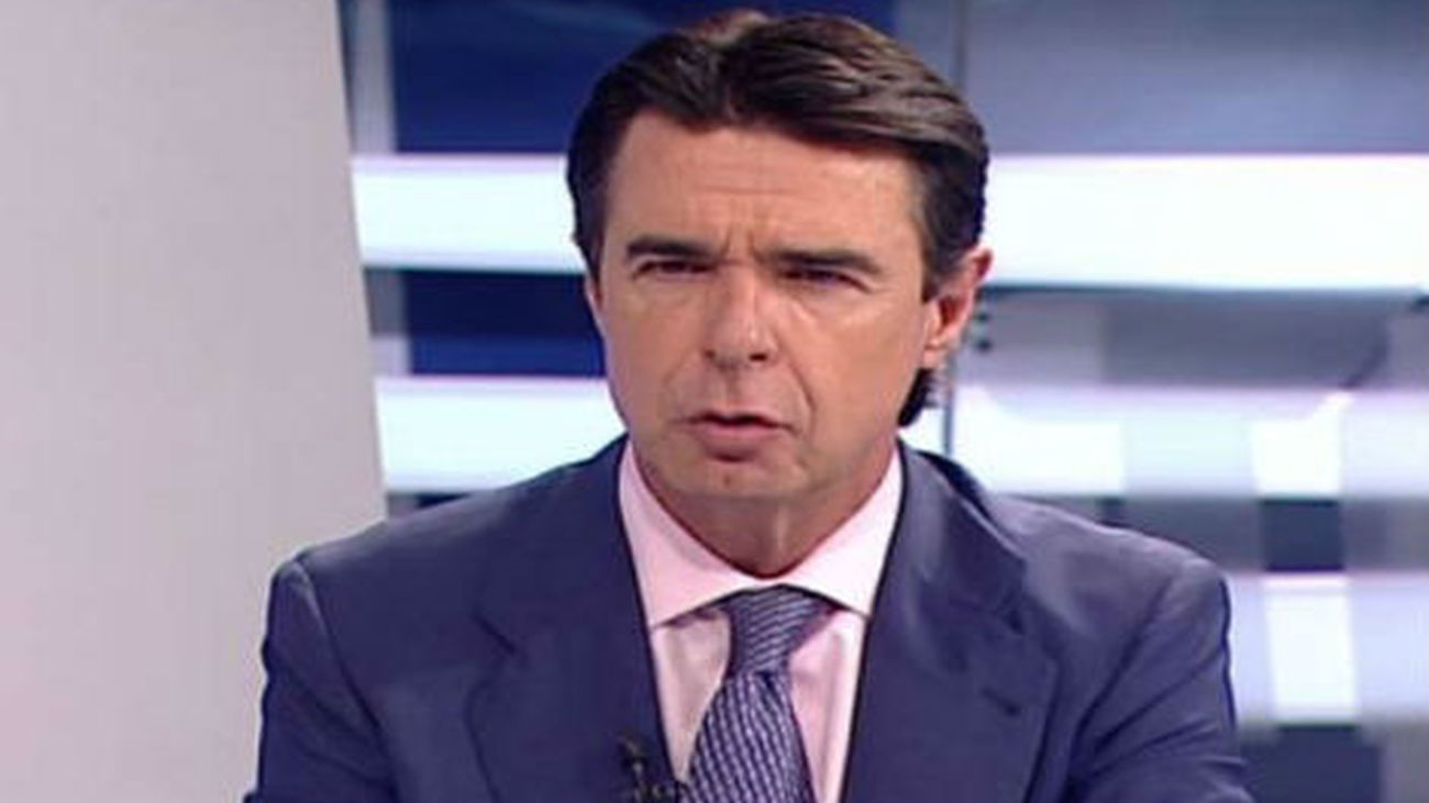 Soria apunta la posibilidad de reeditar un Plan Renove para 2013