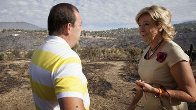 Aguirre anuncia un plan de recuperación y reforestación de la zona quemada