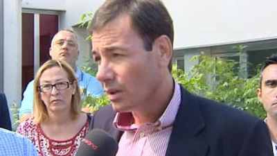 Tomás Gómez denuncia la imposibilidad de realizar estudios secundarios en Daganzo