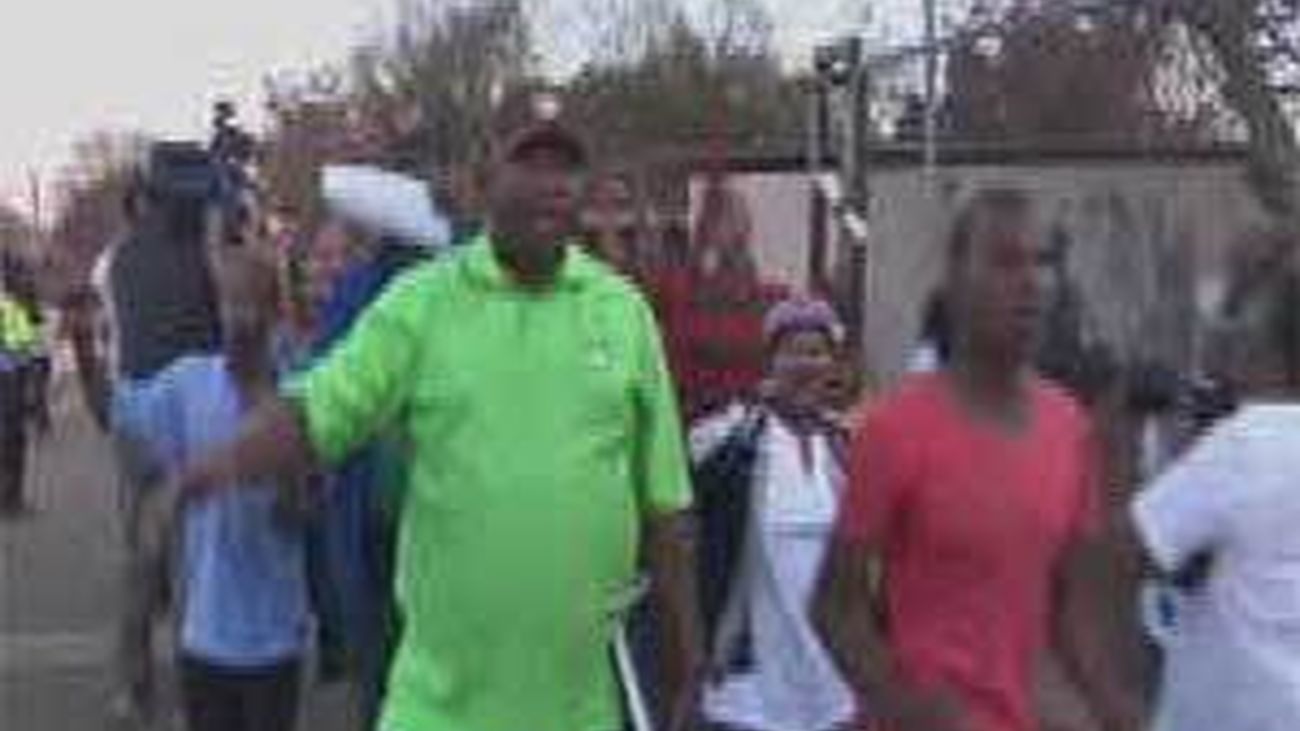 Sudáfrica libera a 162 mineros detenidos tras la masacre policial de Marikana