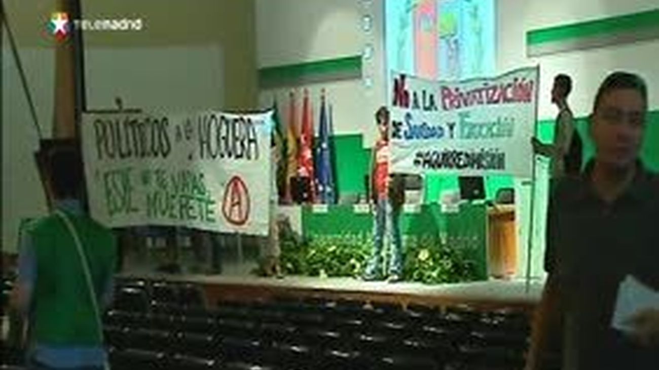 Aguirre insta a la Fiscalía a actuar contra los boicoteadores del acto universitario