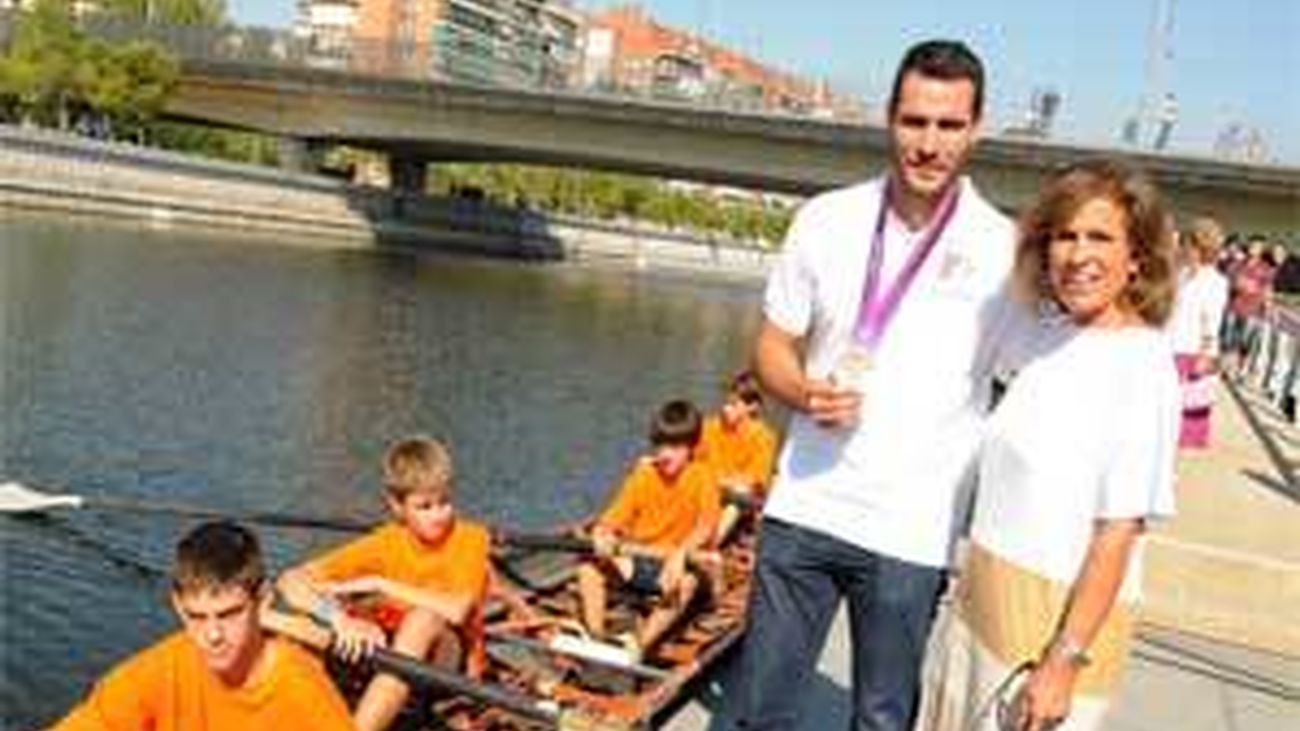Se pone en marcha el Canal Municipal de Remo en  Madrid Río a un año de conocerse la sede olímpica