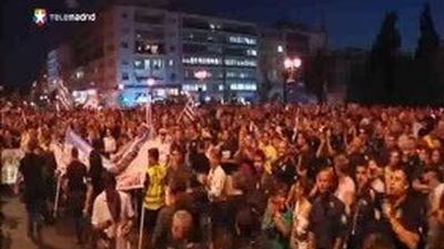 Miles de personas se manifiestan en Salónica contra los nuevos recortes