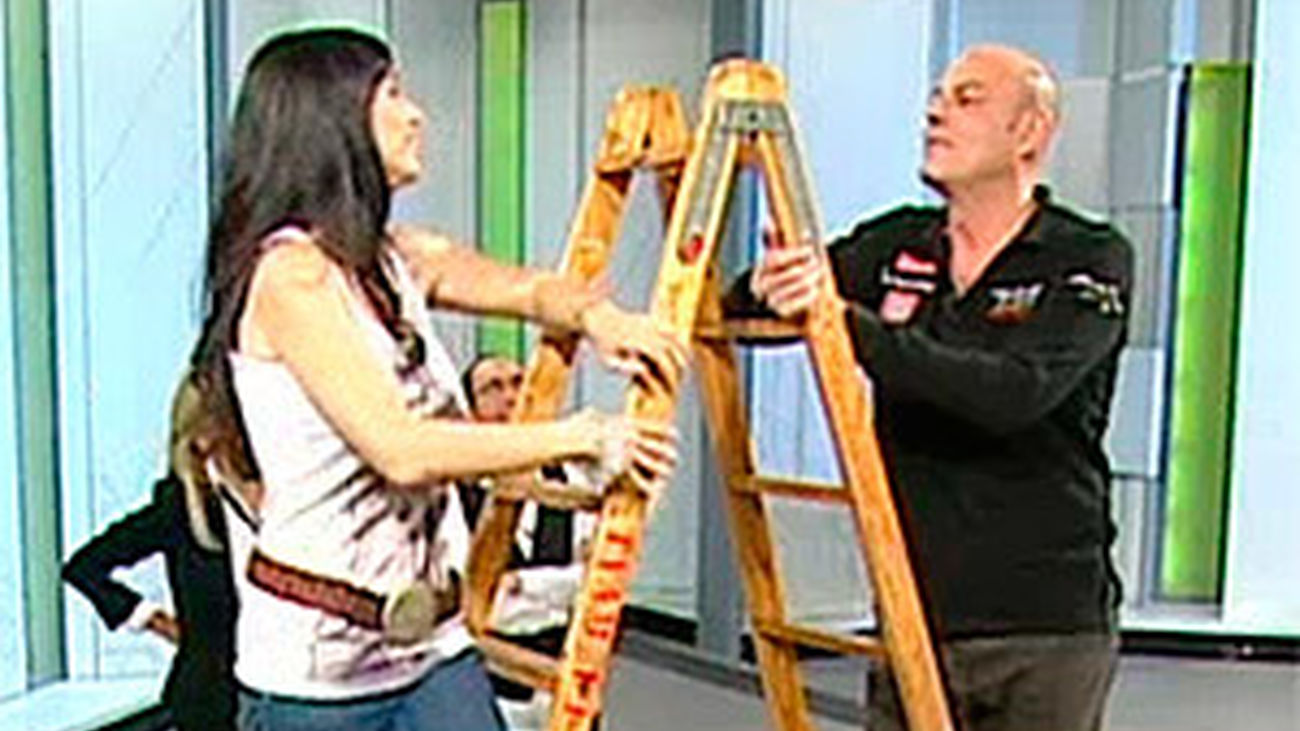 Beatriz Rico y Santi Urrialde suben '39 escalones'