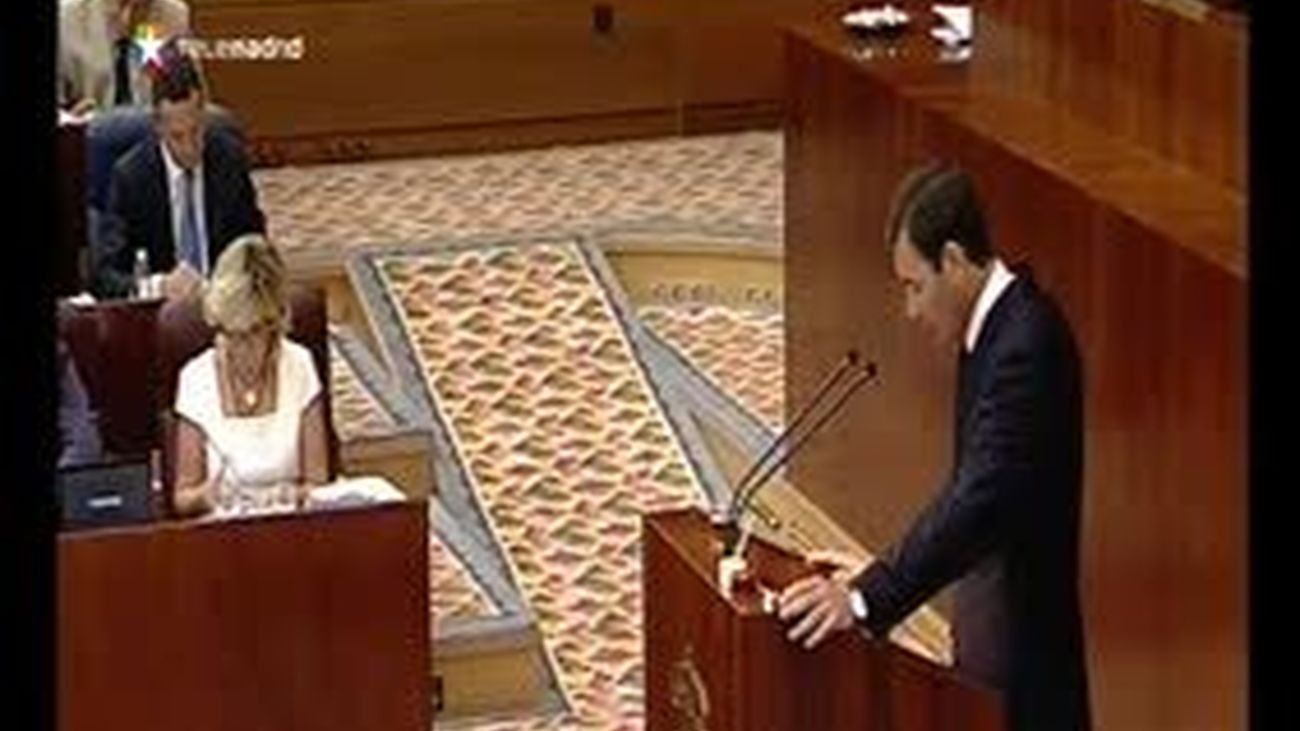 Gómez pide un pacto para "blindar las pensiones" y tacha a Aguirre de "frivola y arrogante"