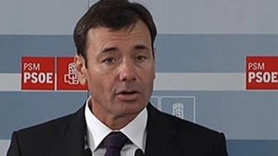 Gómez cree que Victoria debe irse por su "actitud propia de un fascista" ante  la “marea ciudadana”