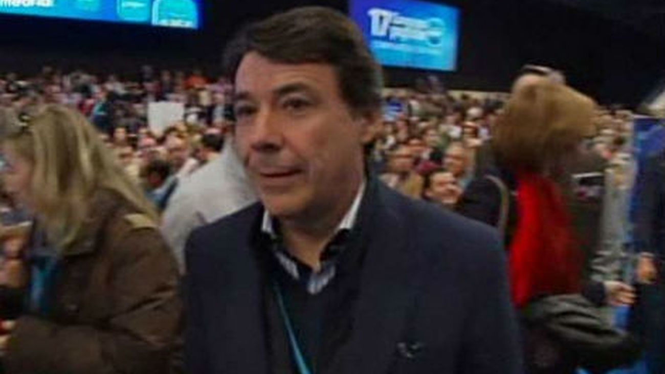 Ignacio González dice que seguirá con el "proyecto político liberal" del PP