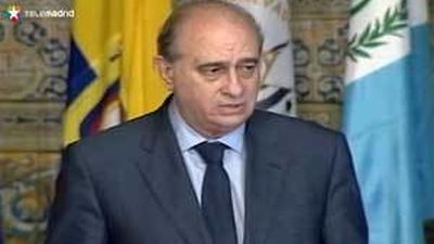 El ministro del Interior insta a "cerrar las puertas a la propaganda de ETA