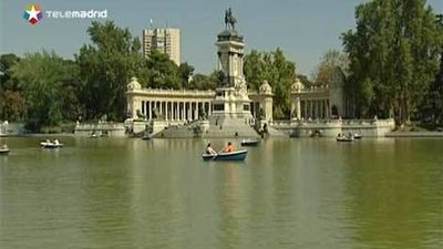El lago del parque del Retiro acogería la competición de voley playa en Madrid 2020