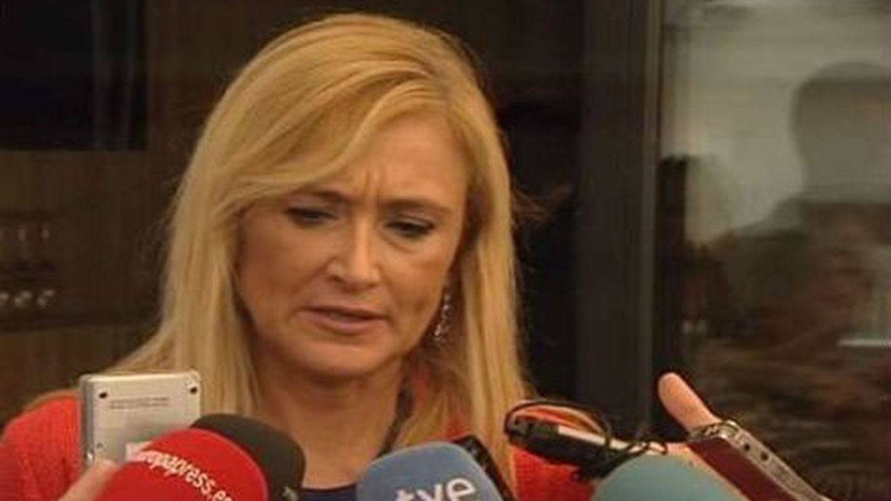 Cifuentes: coaccionar a los diputados es un "delito" y la Policía actuará