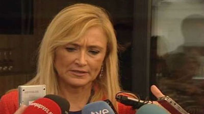 Cifuentes: coaccionar a los diputados es un "delito" y la Policía actuará