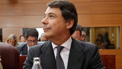 La oposición ve en González "más de lo mismo" y el PP un presidente "con futuro"