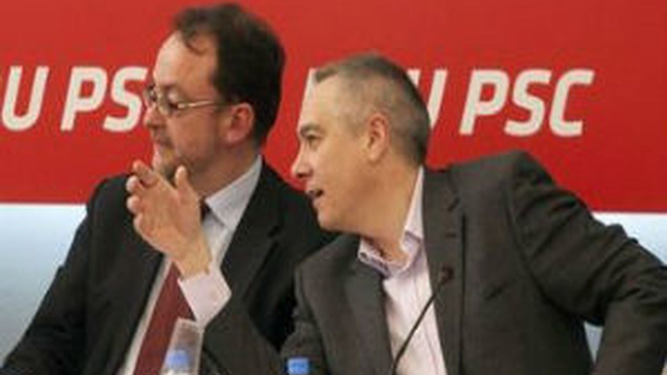 La actitud del PSC ante el referéndum catalán abre más la brecha entre los socialistas