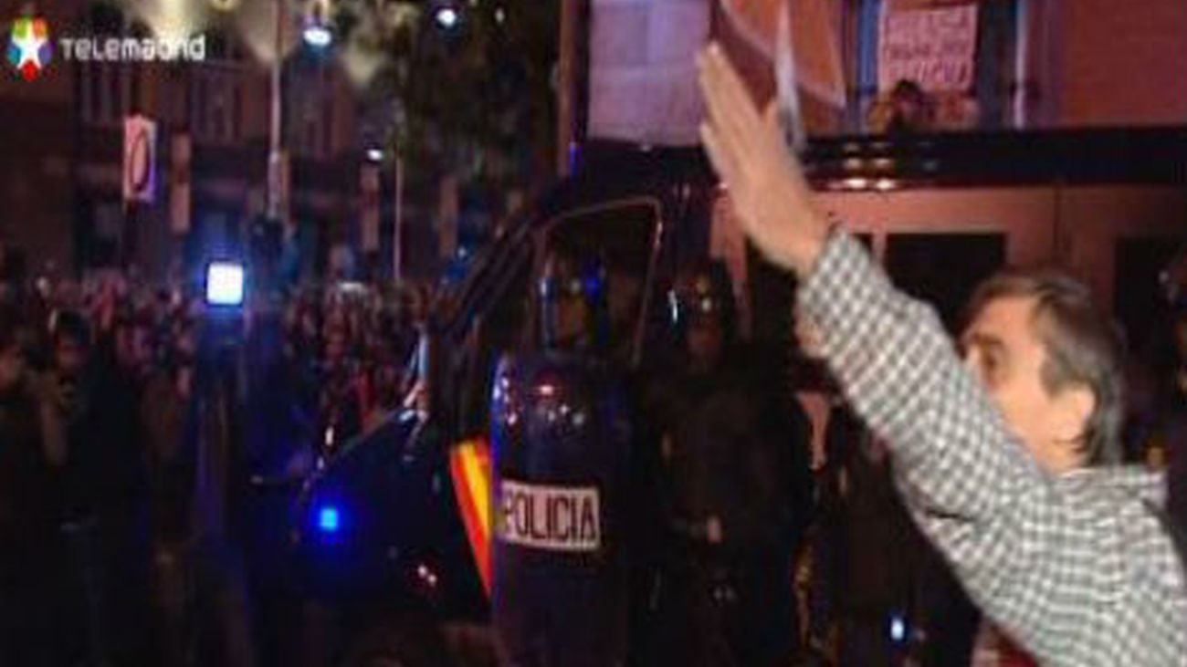En libertad con cargos los dos detenidos en la minoritaria protesta ante el Congreso