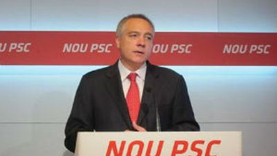Pere Navarro, elegido candidato del PSC con un 73 % de los votos
