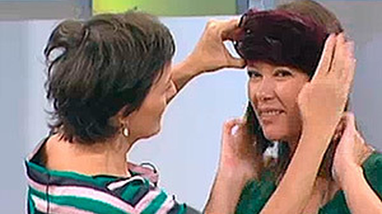 Las claves para vestir sombreros y tocados