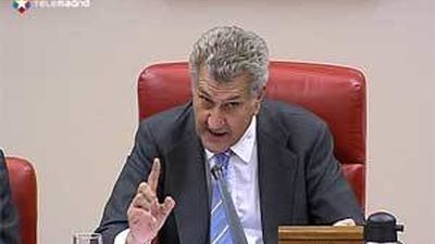 Posada llama a actualizar el espíritu de la Transición para superar la crisis