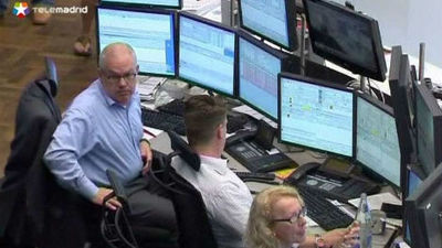 El Tesoro se financia por primera vez a tipos negativos en la subasta a seis meses