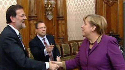 Rajoy llama a Merkel para felicitarla por su "extraordinario resultado"