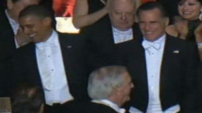 Un sarcástico Romney intercambia bromas con un autocrítico Obama