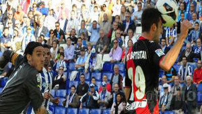 3-2. Stuani culmina la tarde de Verdú y le da la primera victoria a su equipo