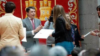 González entrega 57 Premios Extraordinarios de ESO, Bachillerato, Música y Danza