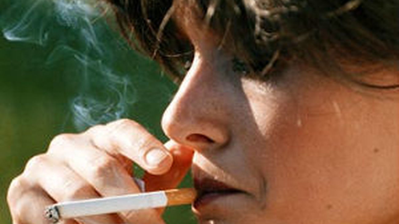 Mujeres fumando