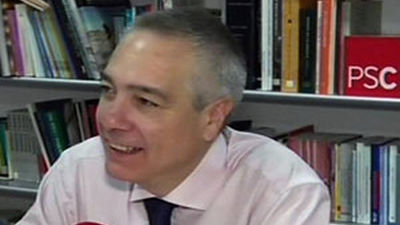 El PSOE desautoriza a Pere Navarro que pide eliminar el concierto vasco y navarro