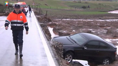 El temporal provoca cinco heridos y cientos de destrozos en Andalucía