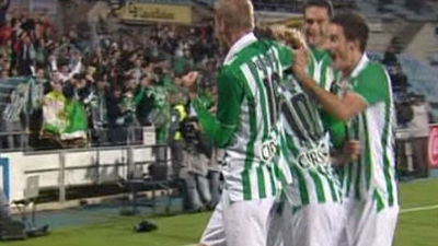 El Betis vence en Getafe y se coloca en zona de Liga de Campeones