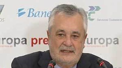 Griñán pide primarias y dice que el problema del PSOE es de improntas personales