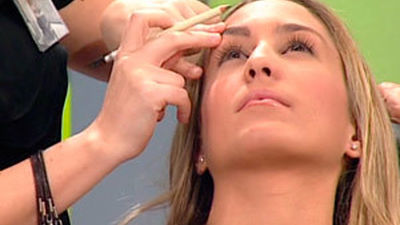 Pon guapas tus cejas