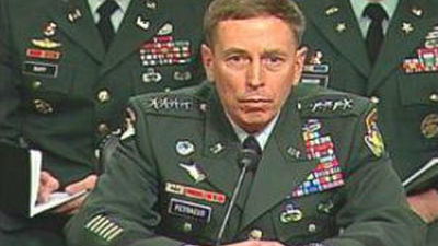 El director de la CIA presenta su dimisión