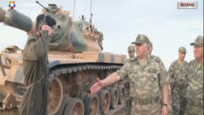 Diecisiete soldados turcos mueren al estrellarse un helicóptero militar