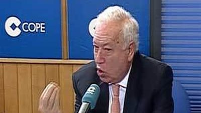 Margallo: Un referendum de autodeterminación sería "un golpe de Estado" jurídico