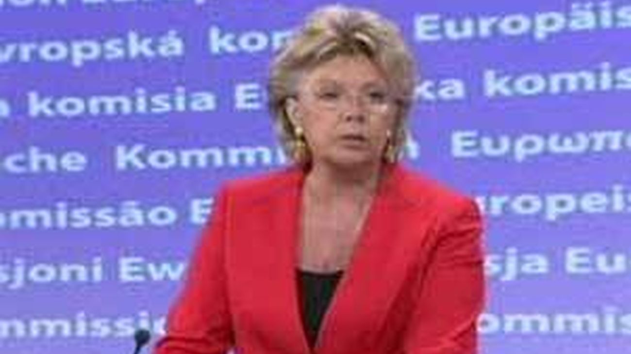 La Comisión Europea quiere imponer a las empresas una cuota mínima de mujeres directivas