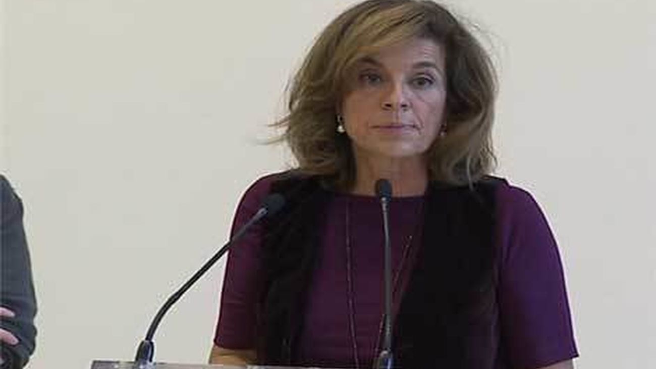 Botella elogia el gesto de Calvo y le pide que mantenga el acta de edil